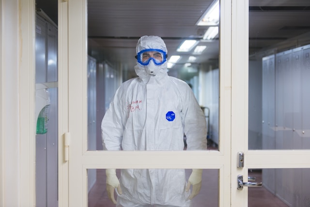 Mold Removal Becomes More Complicated When the Source of Moisture Goes Undetected